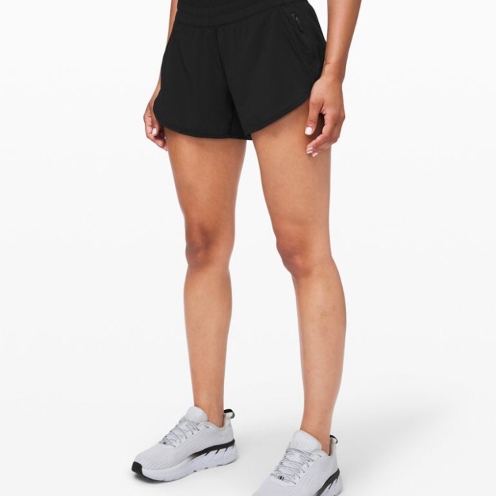 Black Lululemon Tracker Shorts 4’